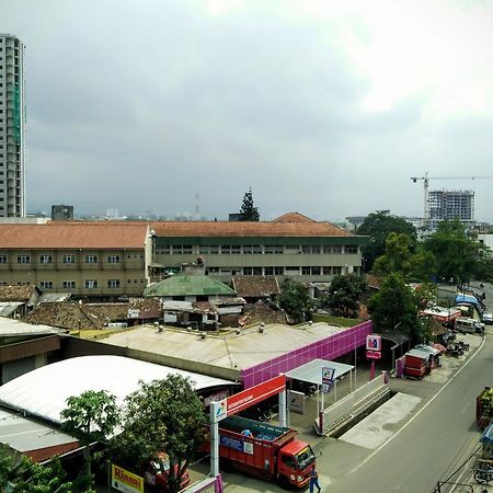 Sentra Inn Bandung Exterior photo